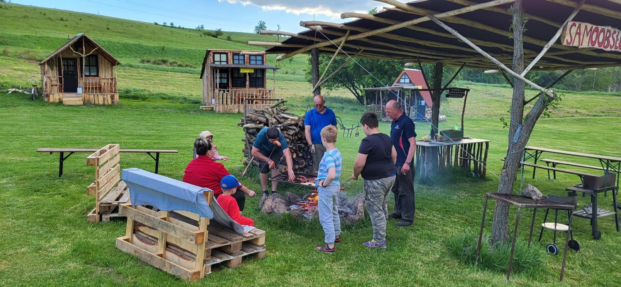 Altana Letnia Nr2 - Herbergerowka Agroturystyka Na Wsi Sloszow Ngoại thất bức ảnh
